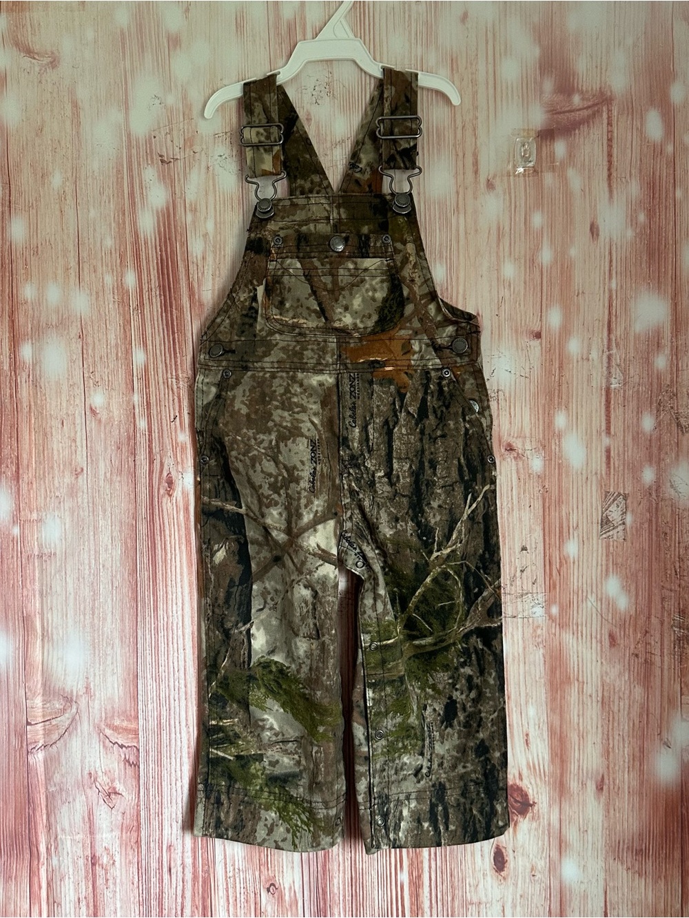 Cabela’s Zonz Woodland Camo Print Overalls Size 18M